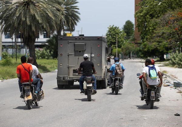 Столица Гаити столкнулась с нарастающим насилием в условиях контроля со стороны банд